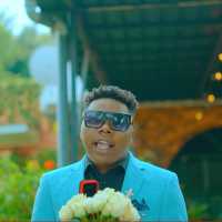 La Jolie Femme Lyrics - Niyo Bosco