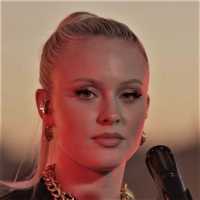 Love Me Land (Live from Gröna Lund) Lyrics - Zara Larsson